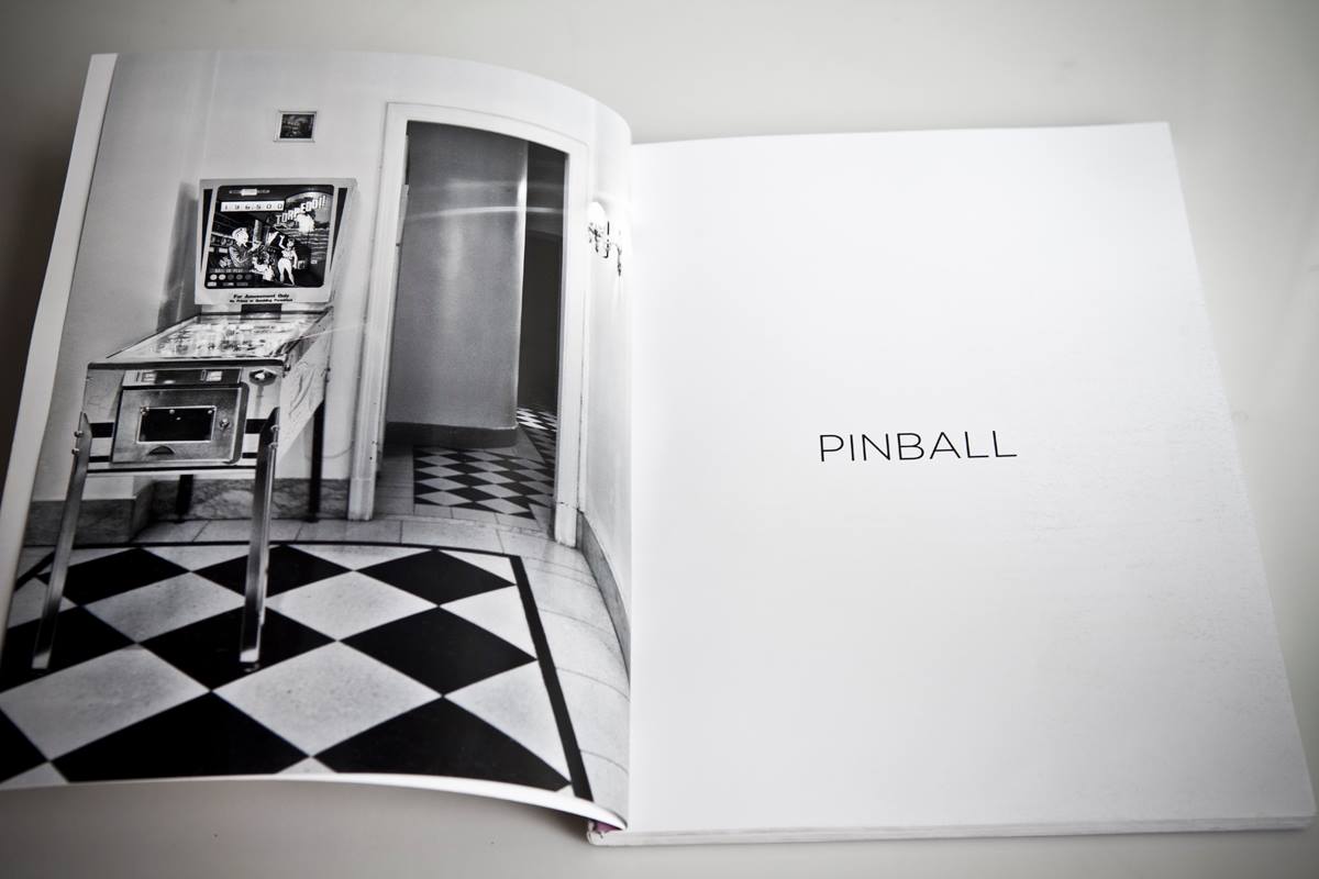 [Obrazek: Pinball-Santiago-Ciuffo-opening-spread.jpg]